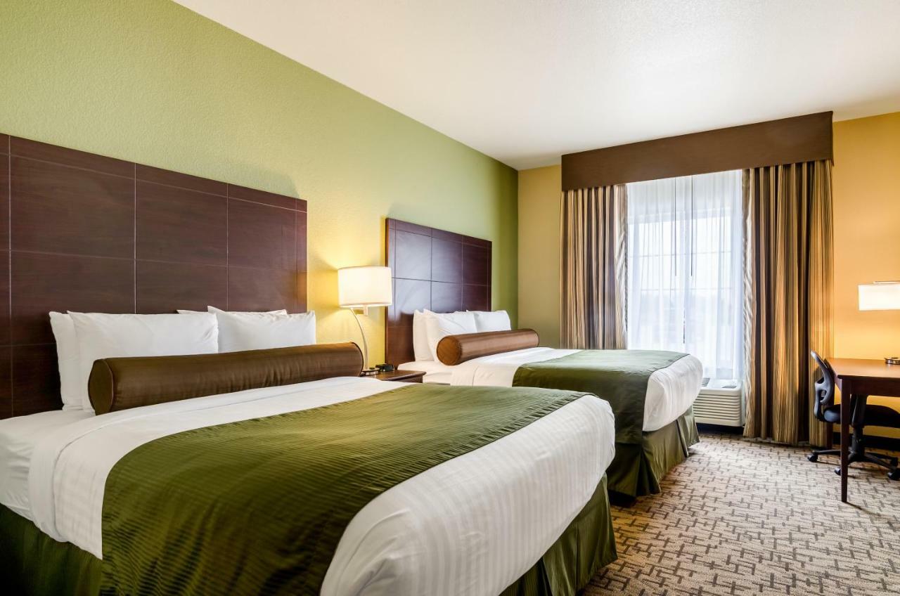 Cobblestone Hotel & Suites - Mccook Exteriör bild